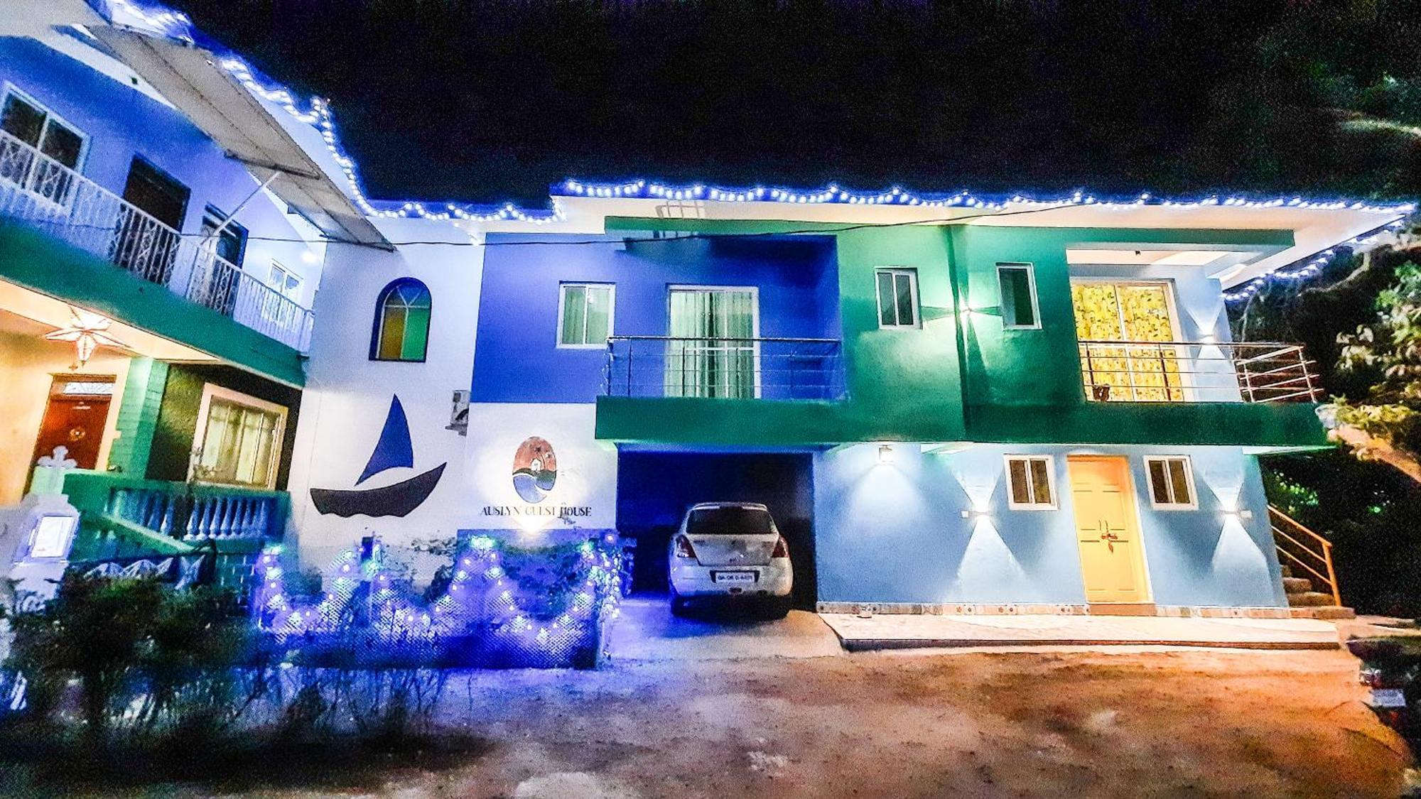 Auslyn Guest House Bogmalo Beach Exterior foto